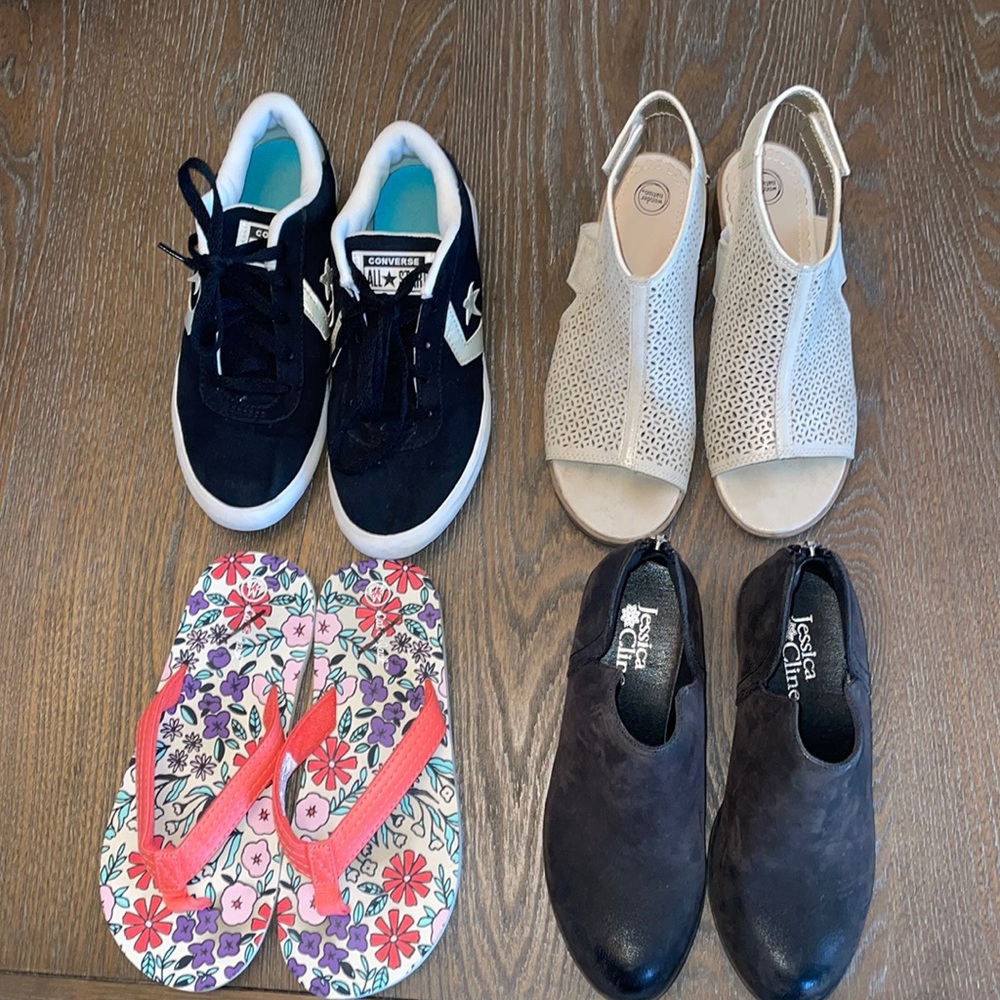 Lot of girls size 3 shoes